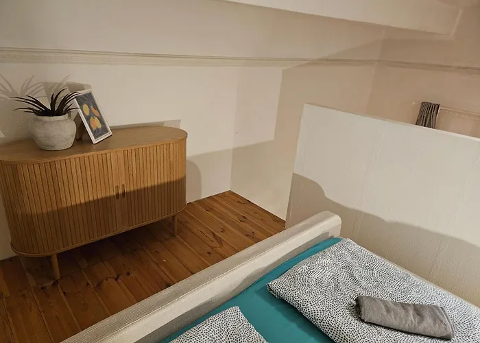 Cozy Downtown Apartament *